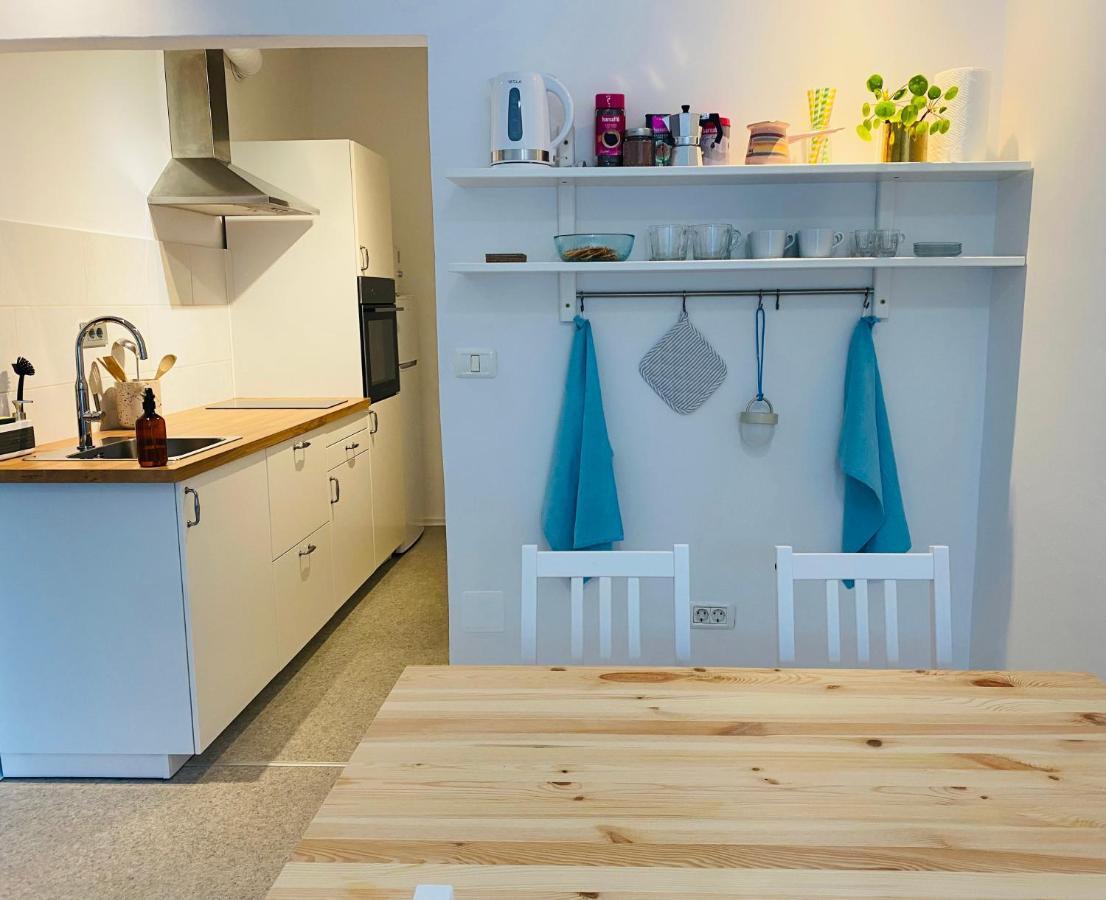 Sstudio Lägenhet Izola Exteriör bild